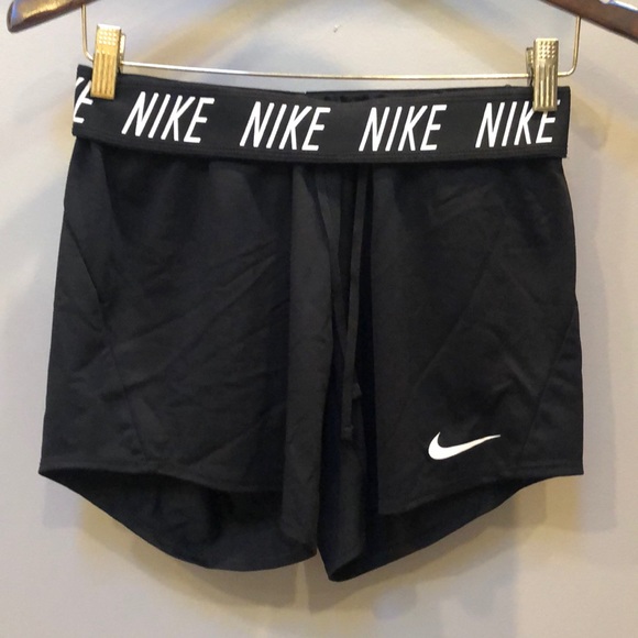 Nike Pants - 💜NIKE dri fit shorts!!!